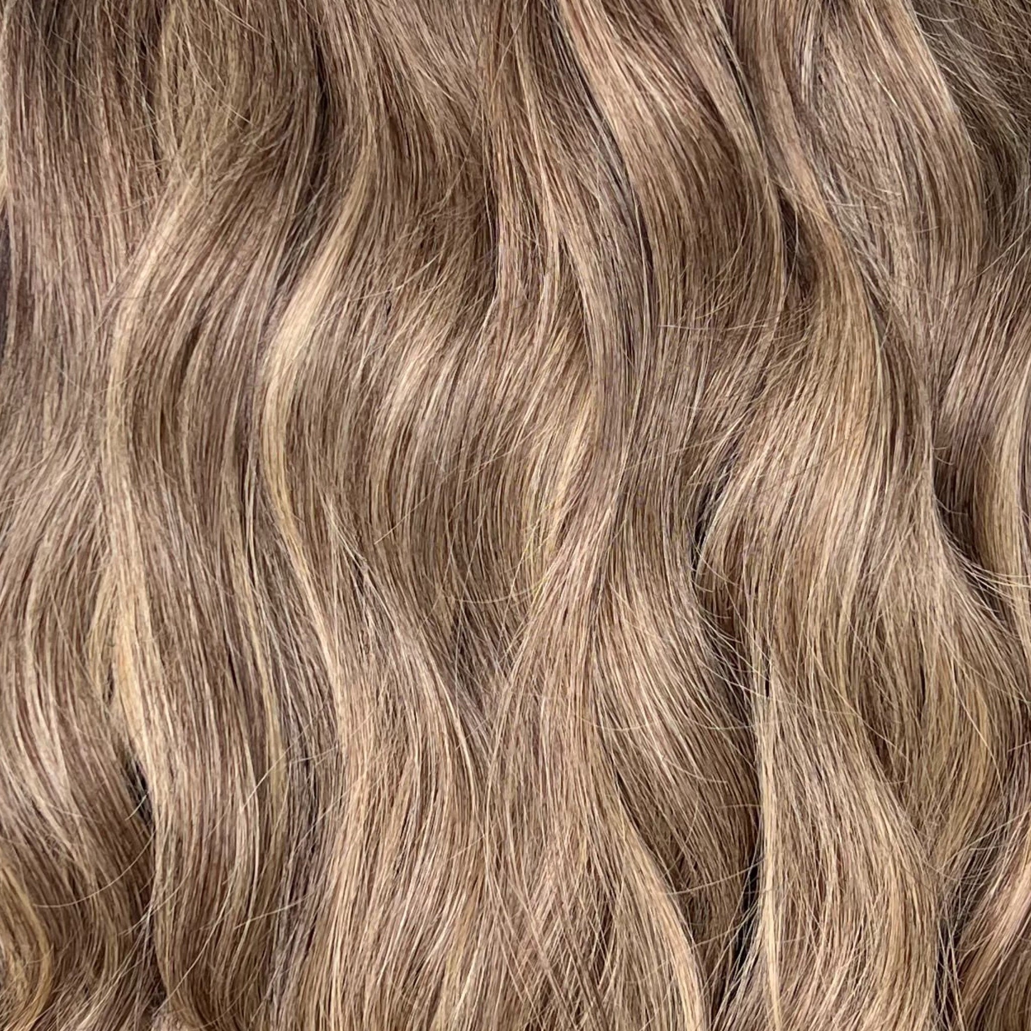 #6/#10 Dark Blonde / Extra Light Blonde Highlights - Conde Hair