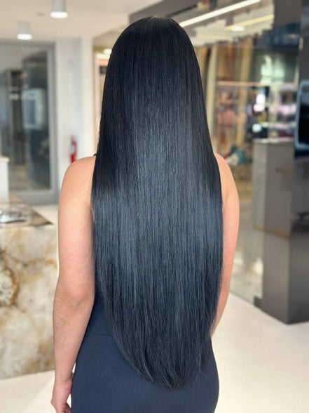 Clip-In Jet Black #1 Solid — close-up detail